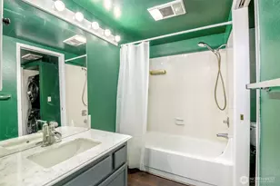 110 SW 116th St, Seattle, WA 98146 - Photo 11