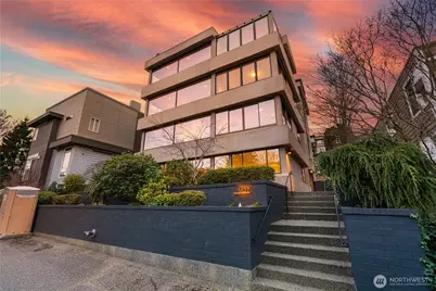 1627 California Avenue SW #4, Seattle, WA 98116 - Photo 1