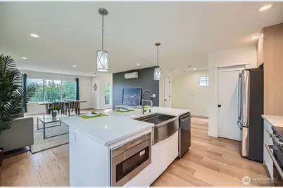 5930 18th Avenue S, Seattle, WA 98108 - Photo 13