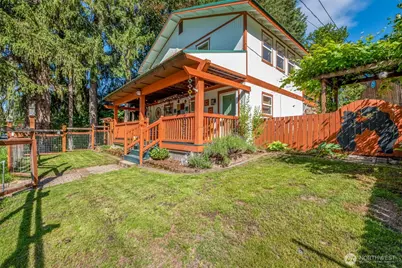 231 Benton, Leavenworth, WA 98826 - Photo 3