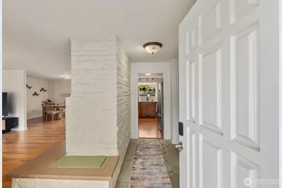 10400 SE 194th Place, Renton, WA 98055 - Photo 3