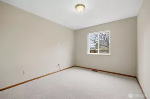 3412 W 4th St, Anacortes, WA 98221 - Photo 13