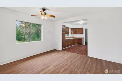 3116 Old Pacific Highway S, Kelso, WA 98626 - Photo 7