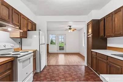 3116 Old Pacific Highway S, Kelso, WA 98626 - Photo 11