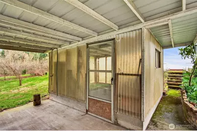 3116 Old Pacific Highway S, Kelso, WA 98626 - Photo 25