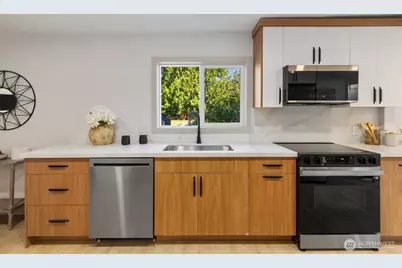 2406 100th Street SE, Everett, WA 98208 - Photo 13