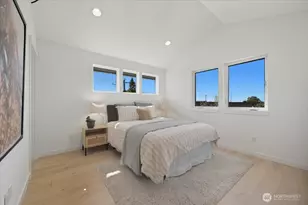 7322 11th Ave NE, Seattle, WA 98115 - Photo 11