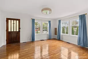 1412 Everett St, Sumner, WA 98390 - Photo 5