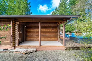 101 E Lake Forest Dr, Allyn, WA 98524 - Photo 15