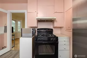 703 N 8th St, Mount Vernon, WA 98273 - Photo 15