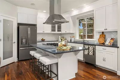 10719 121st Place NE, Kirkland, WA 98033 - Photo 17