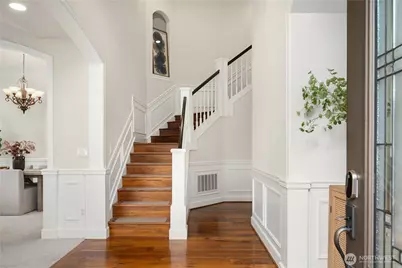 10719 121st Place NE, Kirkland, WA 98033 - Photo 3