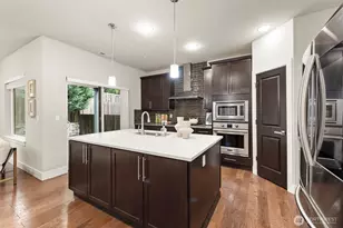 1421 184th St SW, Lynnwood, WA 98037 - Photo 7