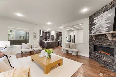 1421 184th Street SW, Lynnwood, WA 98037 - Photo 5