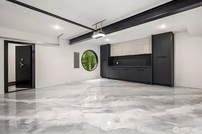 612 219th Avenue NE, Sammamish, WA 98074 - Photo 37