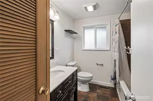 13035 N Meridian Ave, Seattle, WA 98133 - Photo 17