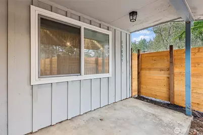 13035 N Meridian Ave, Seattle, WA 98133 - Photo 25