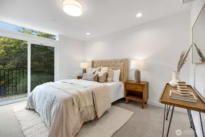 2112 1st Avenue N, Seattle, WA 98109 - Photo 19