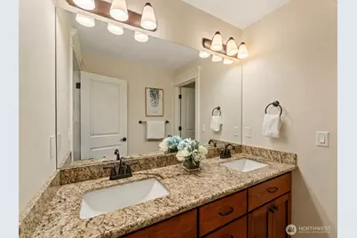 8718 NE 134th Street, Kirkland, WA 98034 - Photo 17