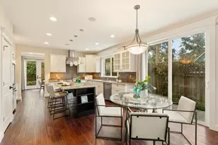 8718 NE 134th St, Kirkland, WA 98034 - Photo 13