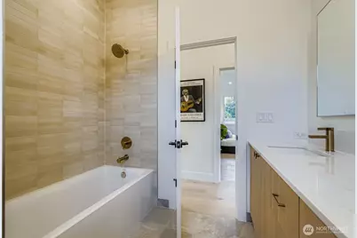 8810 41st Avenue SW, Seattle, WA 98136 - Photo 25
