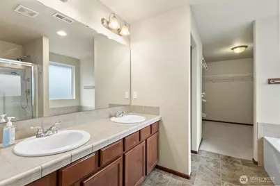 5622 117th Place NE, Marysville, WA 98271 - Photo 17