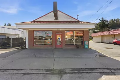 222 W B Street, Rainier, OR 97048 - Photo 1