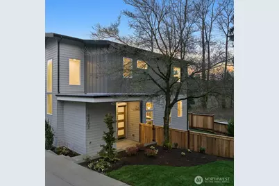 8403 NE 137th Street, Kirkland, WA 98034 - Photo 1