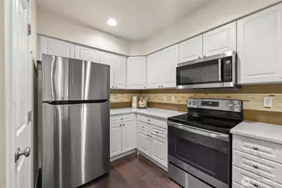 2244 132nd Avenue SE #B105, Bellevue, WA 98005 - Photo 13