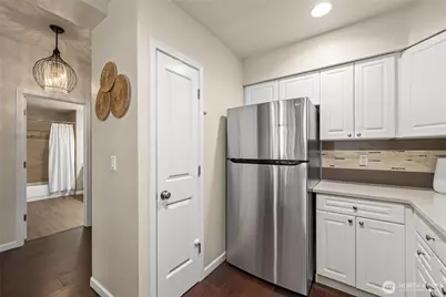 2244 132nd Avenue SE #B105, Bellevue, WA 98005 - Photo 15