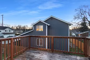 17512 17th Ave E, Spanaway, WA 98387 - Photo 13