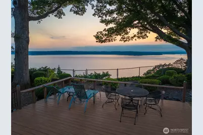10445 Marine View Drive SW, Seattle, WA 98146 - Photo 1