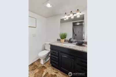 8823 Holly Drive #D204, Everett, WA 98208 - Photo 5