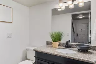 8823 Holly Dr, Everett, WA 98208 - Photo 5