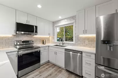 13324 NE 138th Pl, Kirkland, WA 98034 - Photo 15