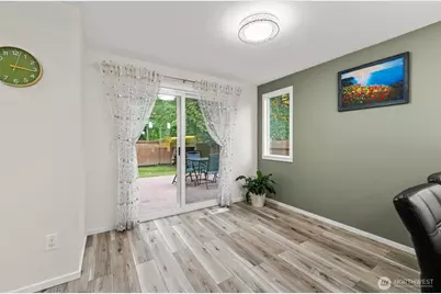 13324 NE 138th Pl, Kirkland, WA 98034 - Photo 17