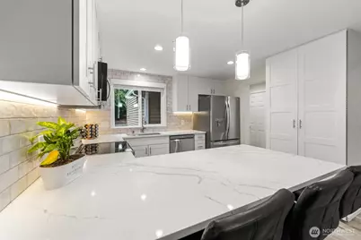 13324 NE 138th Pl, Kirkland, WA 98034 - Photo 13