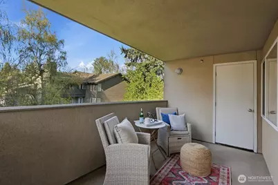 9320 NE Juanita Drive #2C, Kirkland, WA 98034 - Photo 17