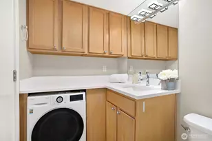 1601 Taylor Ave N, Seattle, WA 98109 - Photo 19