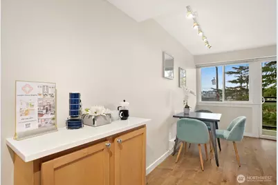 1601 Taylor Avenue N #405, Seattle, WA 98109 - Photo 11