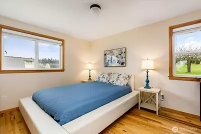 2745 Evening Glory Court, Clinton, WA 98236 - Photo 11