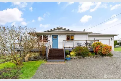 2745 Evening Glory Court, Clinton, WA 98236 - Photo 3