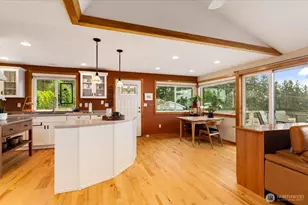 2745 Evening Glory Ct, Clinton, WA 98236 - Photo 5