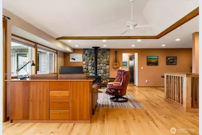 2745 Evening Glory Court, Clinton, WA 98236 - Photo 7