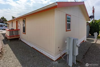 11453 Bayview Edison Rd #16, Mount Vernon, WA 98273 - Photo 35