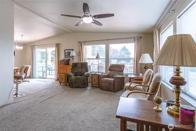 11453 Bayview Edison Rd #16, Mount Vernon, WA 98273 - Photo 5