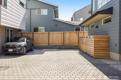 1625 B 21st Avenue, Seattle, WA 98122 - Photo 25