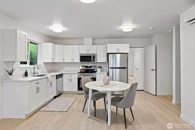 1925 5th Street, Bremerton, WA 98337 - Photo 9