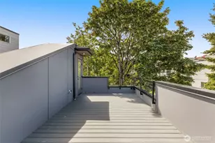 1627 B 21st Ave, Seattle, WA 98122 - Photo 25