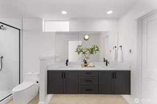 1627 B 21st Ave, Seattle, WA 98122 - Photo 17